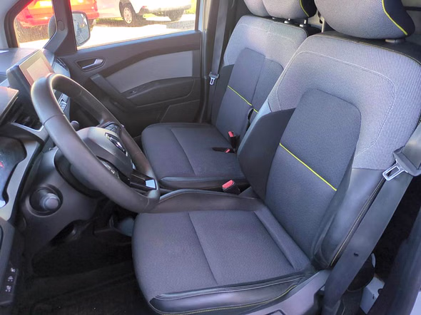 RENAULT Kangoo Van L1 1.5 Blue dCi 95ch Grand Confort - 22 - Miniature 12