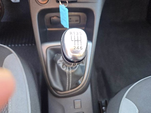 RENAULT Captur 1.2 TCe 120ch energy S-Edition - Miniature 29