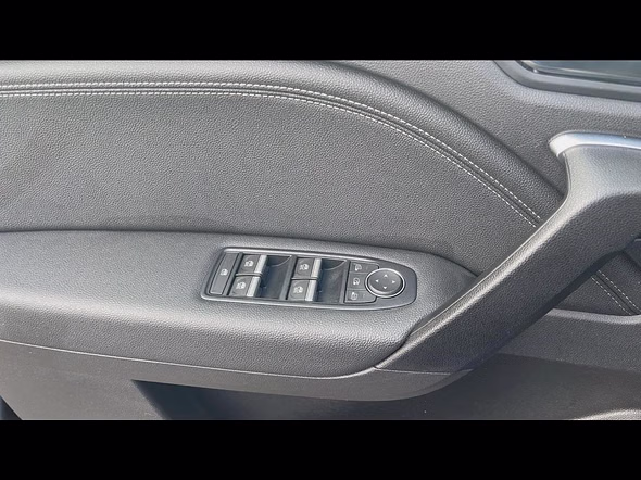 RENAULT Captur 1.6 E-Tech hybride 145ch Techno - Miniature 14