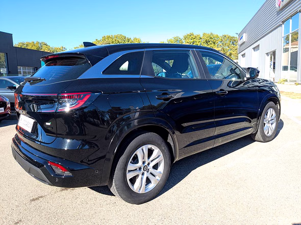 RENAULT Austral 1.2 E-Tech full hybrid 200ch Evolution - 25 - Vue 3
