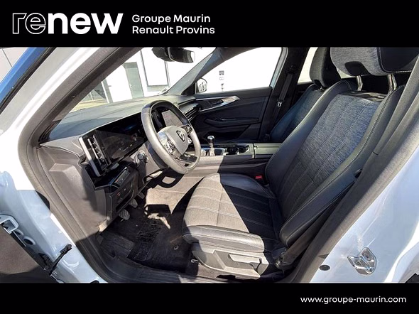 RENAULT Austral 1.2 TCe mild hybrid 130ch Techno manuelle - Miniature 11