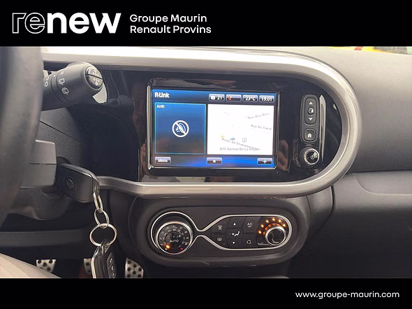 RENAULT Twingo 0.9 TCe 110ch GT - Miniature 22