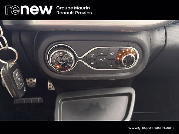 RENAULT Twingo 0.9 TCe 110ch GT - Miniature 24