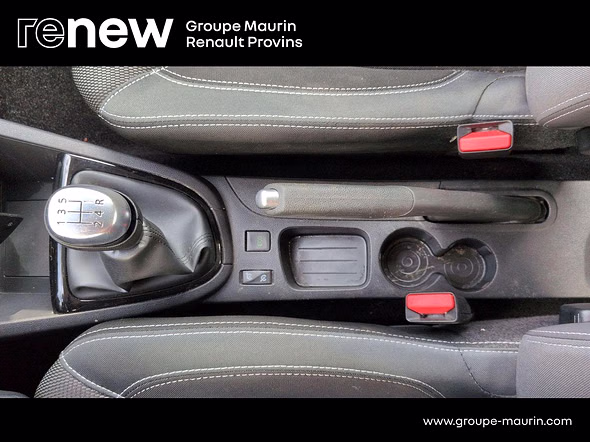RENAULT Clio 0.9 TCe 90ch energy Business 5p - Miniature 29