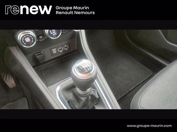 RENAULT Captur 1.0 Eco-G 100ch Evolution - Miniature 28