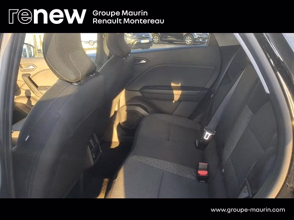 RENAULT Captur 1.6 E-Tech hybride 145ch Evolution - Miniature 8