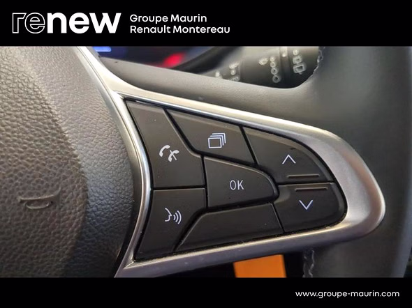 RENAULT Clio 1.6 E-Tech 145ch full hybrid Evolution - 24 - Miniature 16