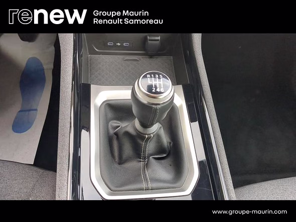 RENAULT Austral 1.2 TCe mild hybrid advanced 130ch Evolution - 24 - Miniature 21