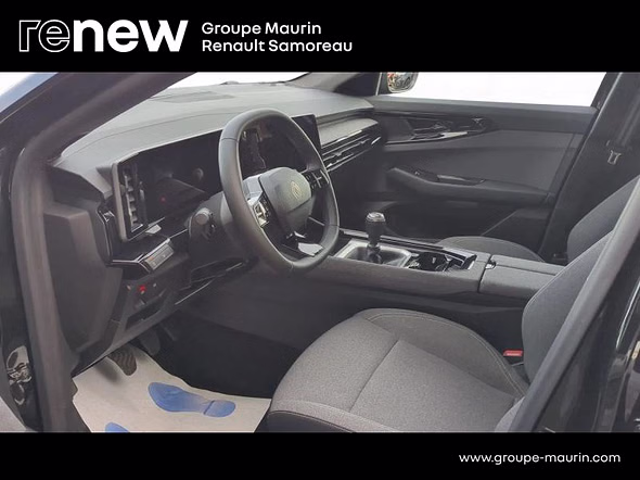 RENAULT Austral 1.2 TCe mild hybrid advanced 130ch Evolution - 23 - Miniature 18