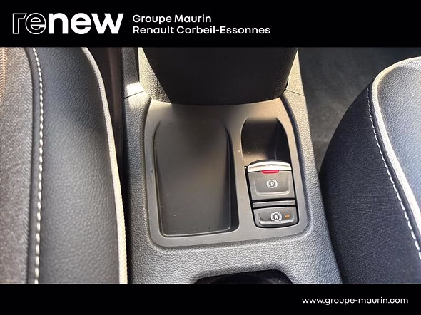 RENAULT Clio 1.6 E-Tech 145ch full hybrid Techno - 24 - Miniature 28