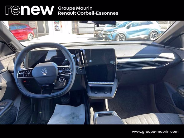 RENAULT Megane E-Tech Electric 220ch 60kWh Iconic autonomie confort -25 - Miniature 14