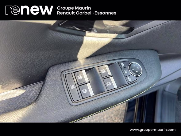 RENAULT Megane E-Tech Electric 220ch 60kWh Iconic autonomie confort -25 - Miniature 15