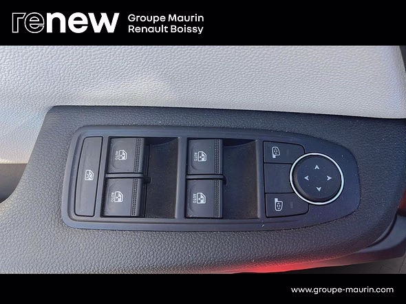 RENAULT Clio 1.6 E-Tech hybride 145ch Techno - Miniature 24