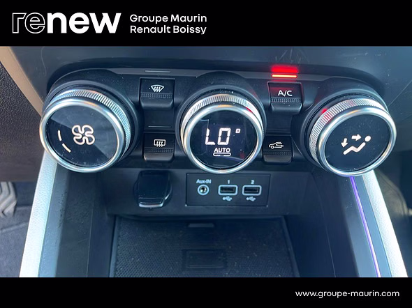RENAULT Clio 1.6 E-Tech hybride 145ch Techno - Miniature 28