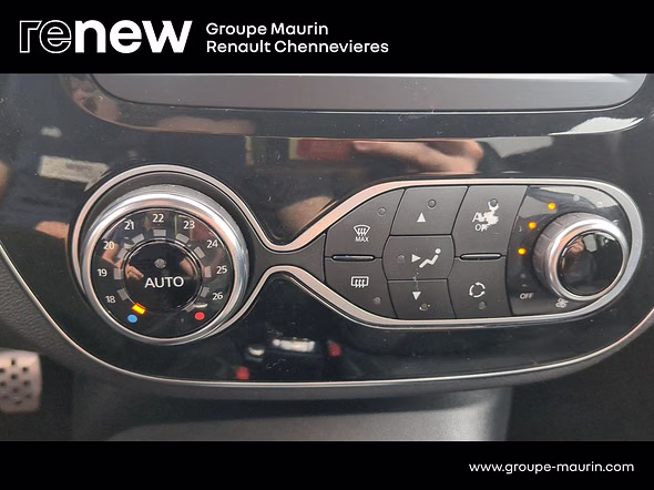 RENAULT Captur 0.9 TCe 90ch energy Intens Euro6c - Miniature 26