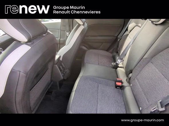 RENAULT Captur 1.3 TCe mild hybrid 140ch Techno - Miniature 10