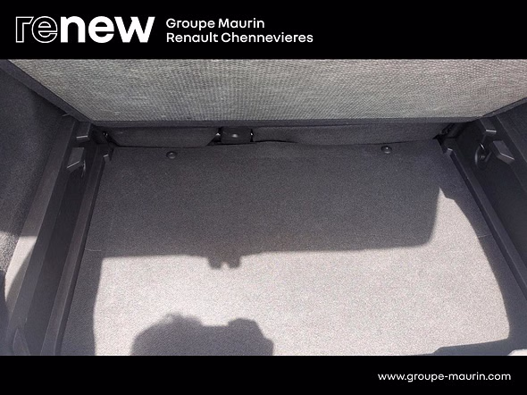 RENAULT Captur 1.3 TCe mild hybrid 140ch Techno - Miniature 31