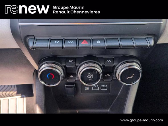 RENAULT Clio 1.6 E-Tech 145ch full hybrid Evolution - Miniature 27