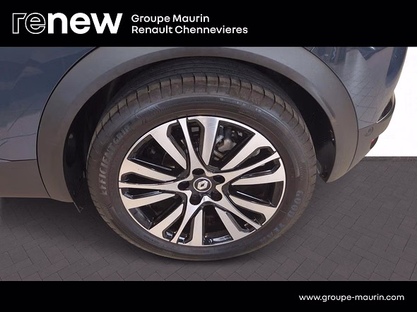 RENAULT Captur 1.6 E-Tech hybride 145ch Iconic - Miniature 28