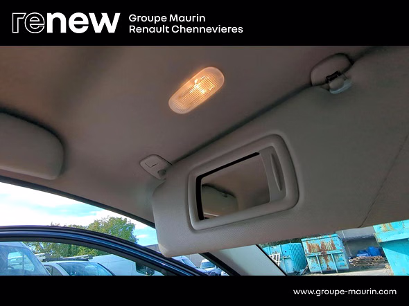 RENAULT Captur I (J87) Ph2 1.3 TCe 130 FAP Intens - Miniature 26