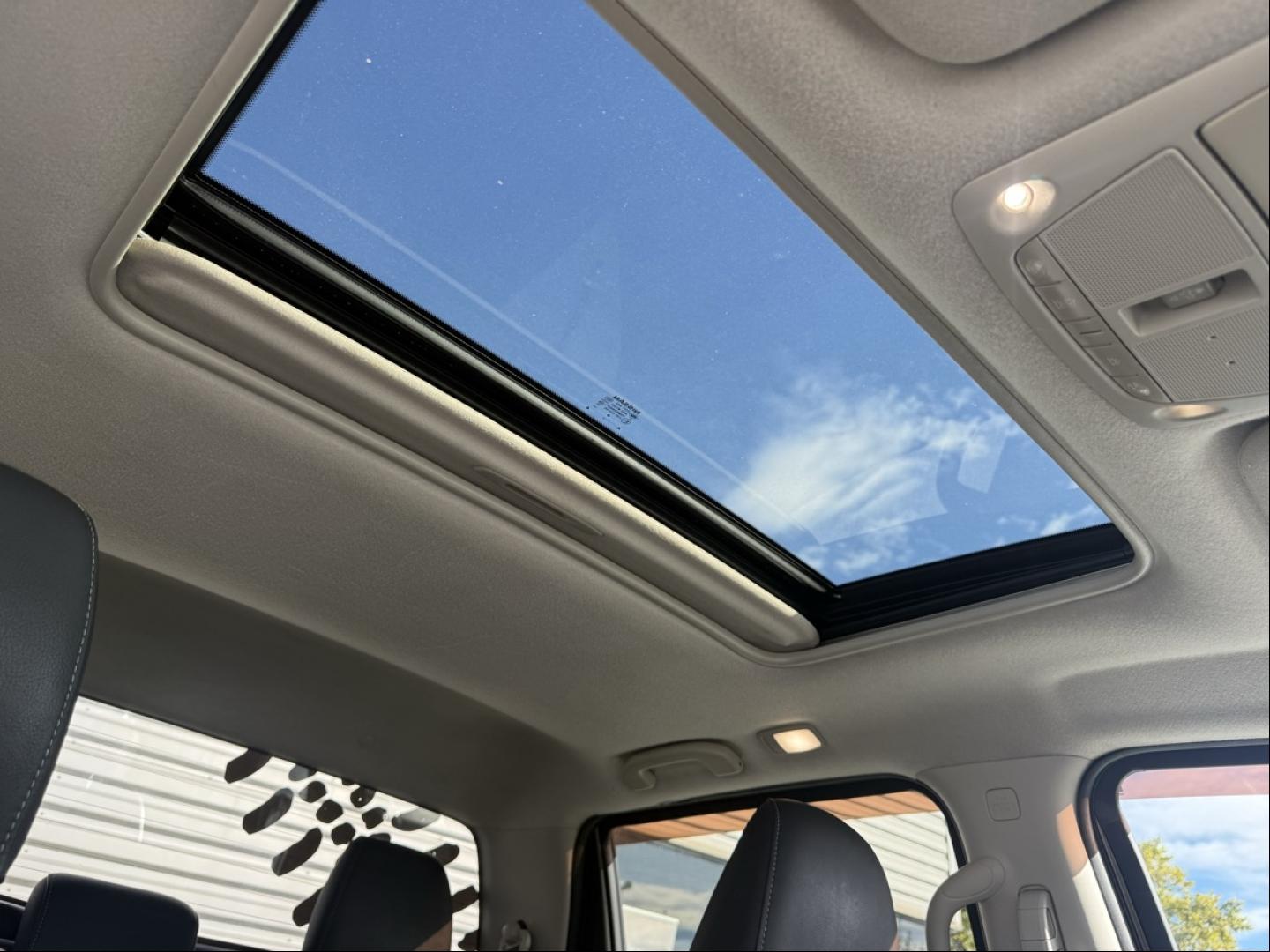 RENAULT Alaskan 2.3 dCi 190ch Double Cabine Intens BVA - Photo 47