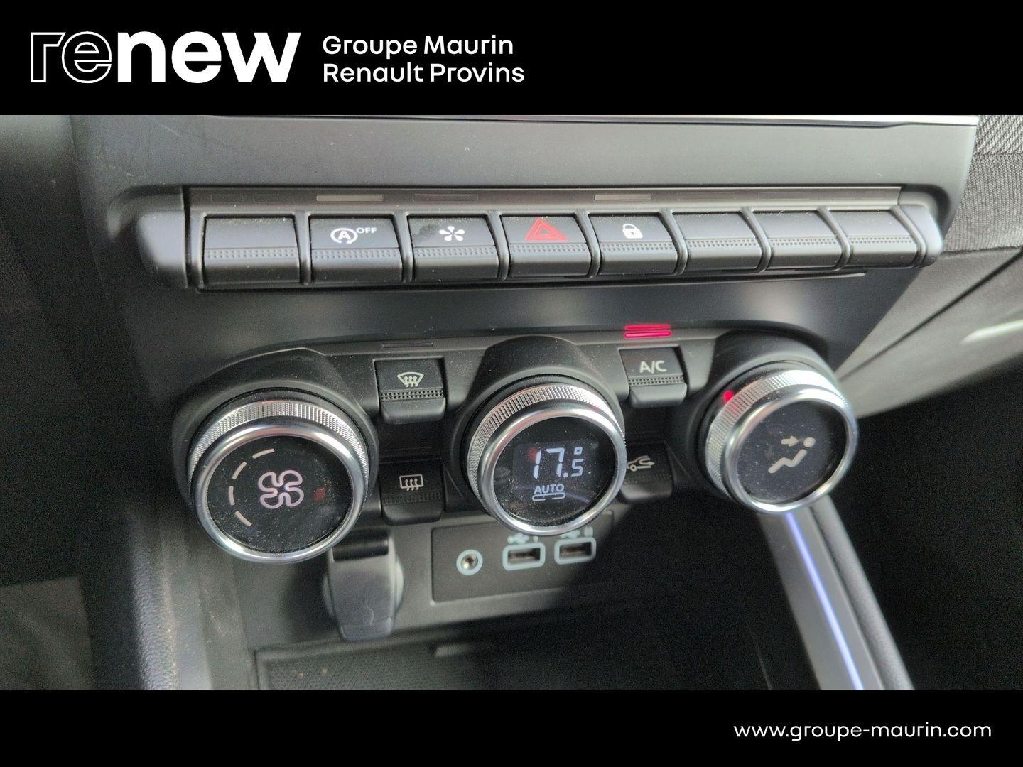RENAULT Clio 1.0 TCe 90ch esprit Alpine - Photo 28