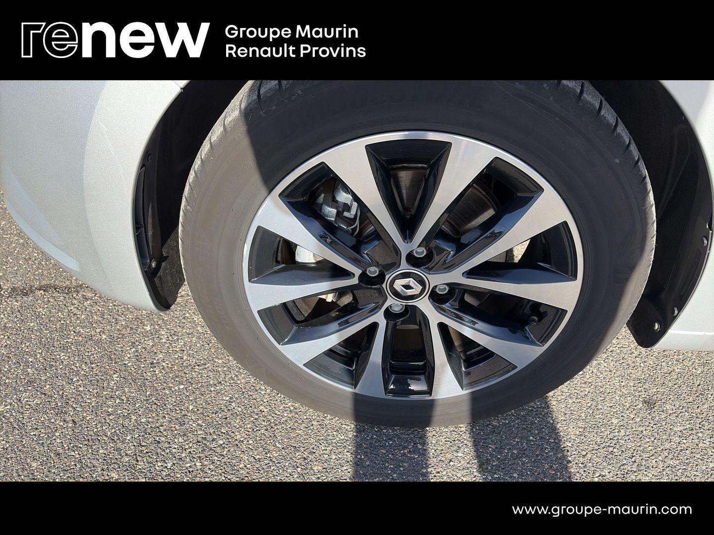 RENAULT Clio 1.6 E-Tech hybride 145ch Techno - Photo 10