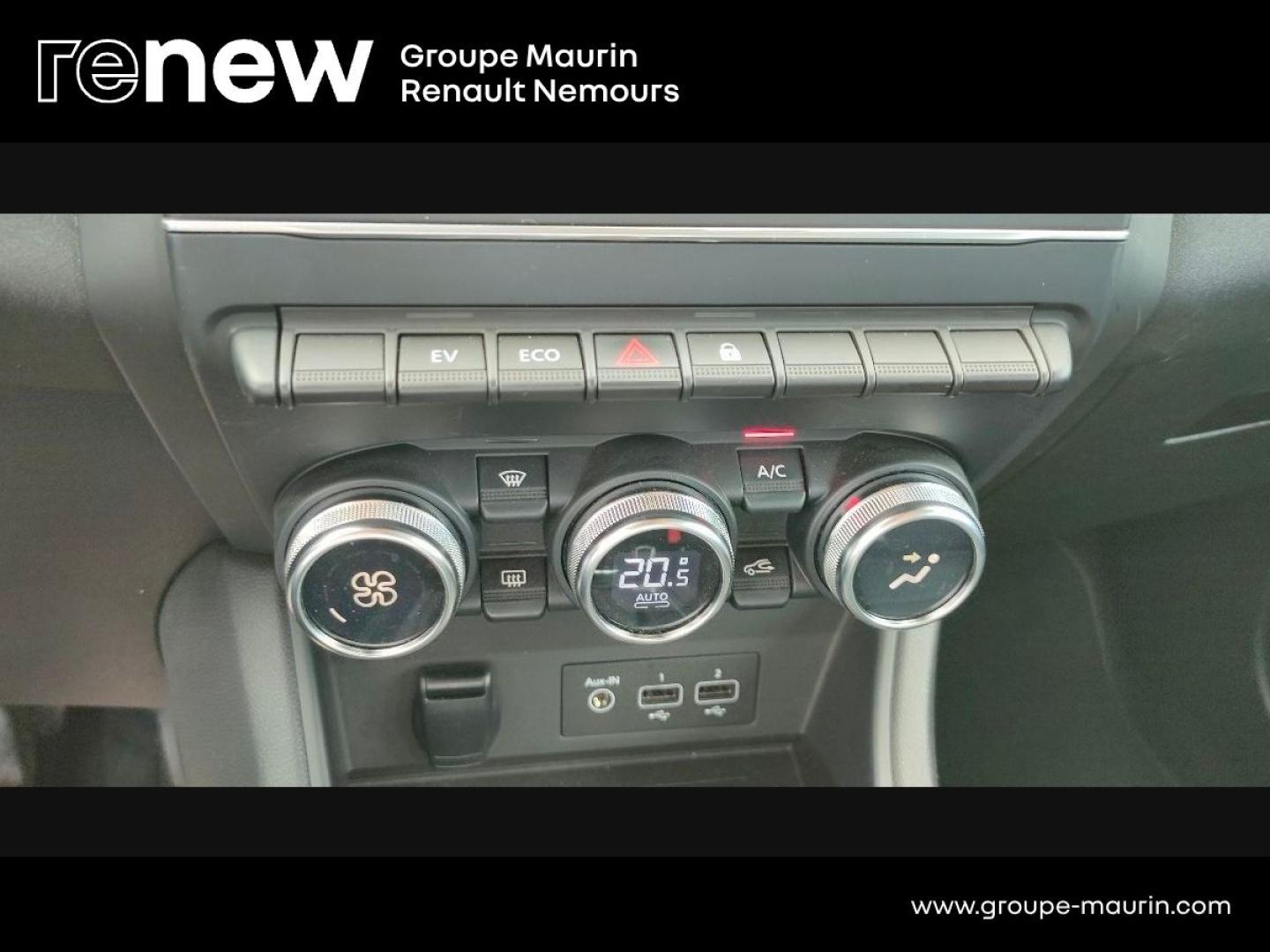 RENAULT Captur 1.6 E-Tech hybride 145ch Business - Photo 28