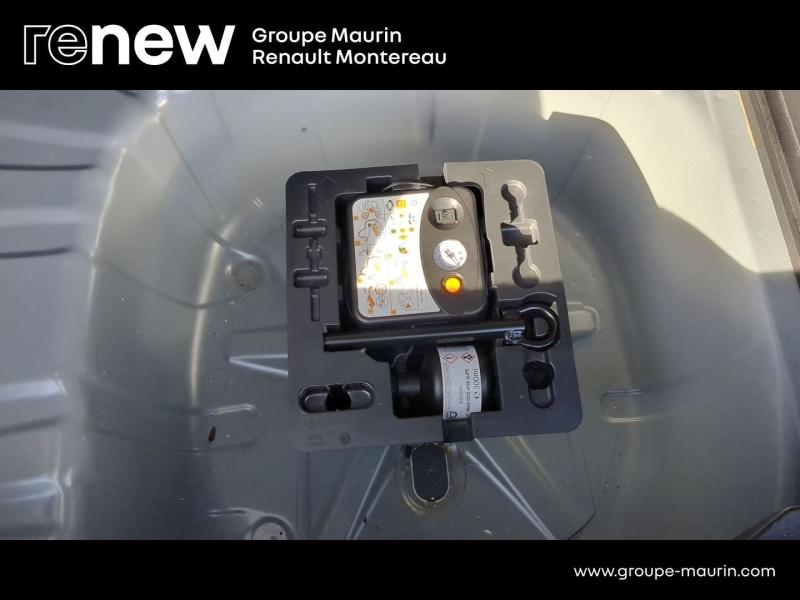 RENAULT Captur 1.3 TCe mild hybrid 140ch Evolution EDC - Photo 15