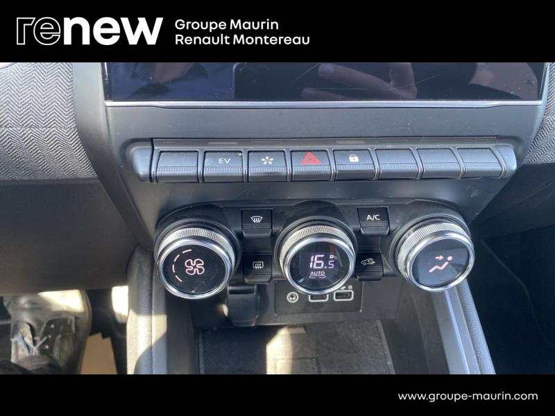 RENAULT Clio 1.6 E-Tech 145ch full hybrid Techno - 24 - Photo 21