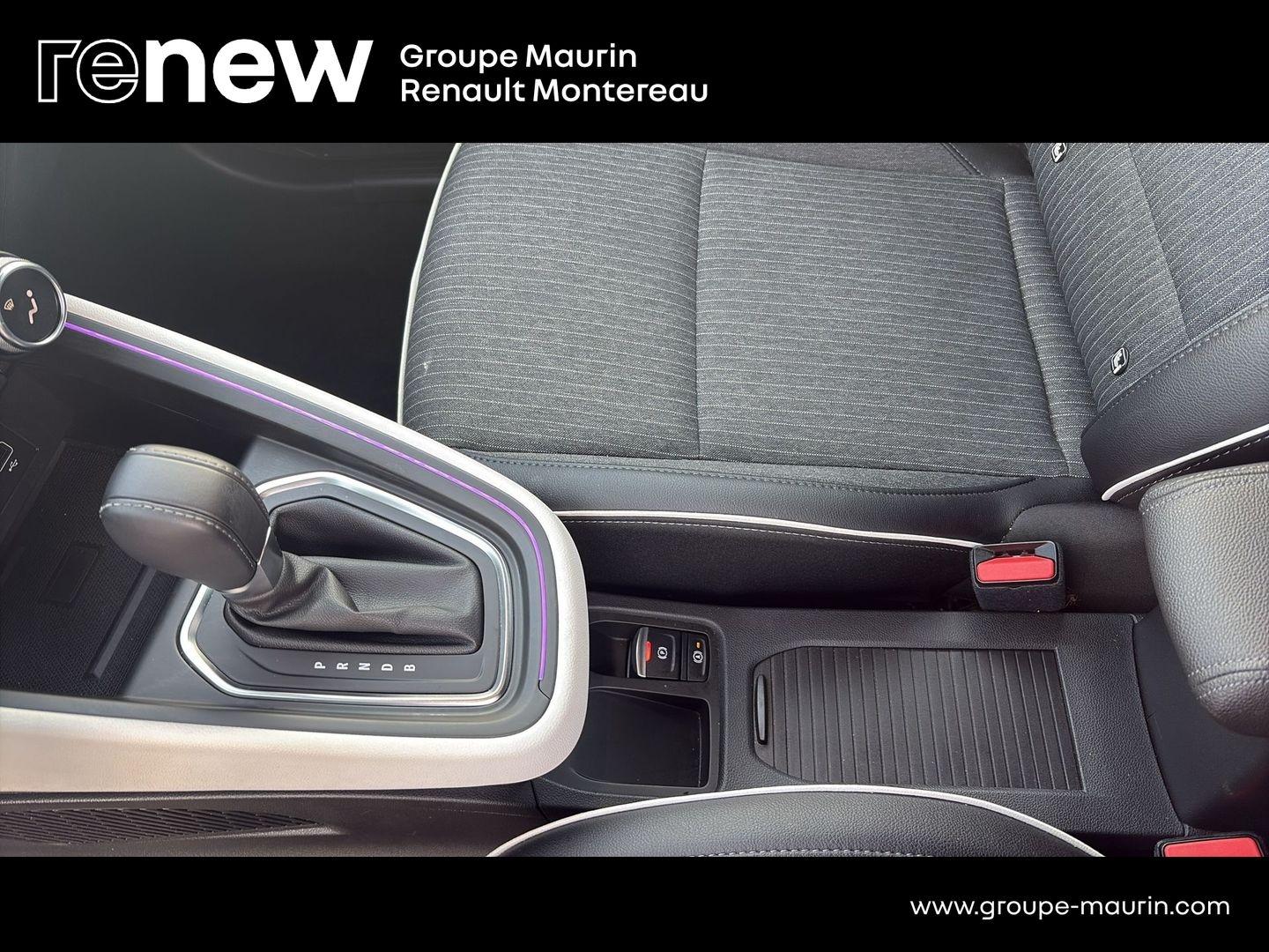 RENAULT Clio 1.6 E-Tech 145ch full hybrid Techno - Photo 32