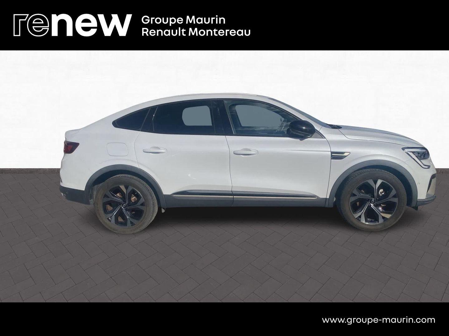 RENAULT Arkana 1.6 E-Tech hybride 145ch Engineered -22 - Photo 6