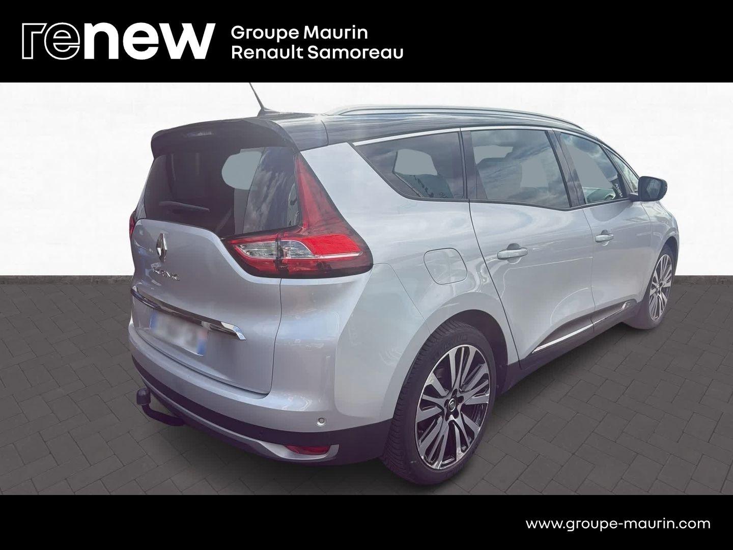 RENAULT Grand Scenic 1.6 dCi 130ch Energy Initiale Paris - Photo 6