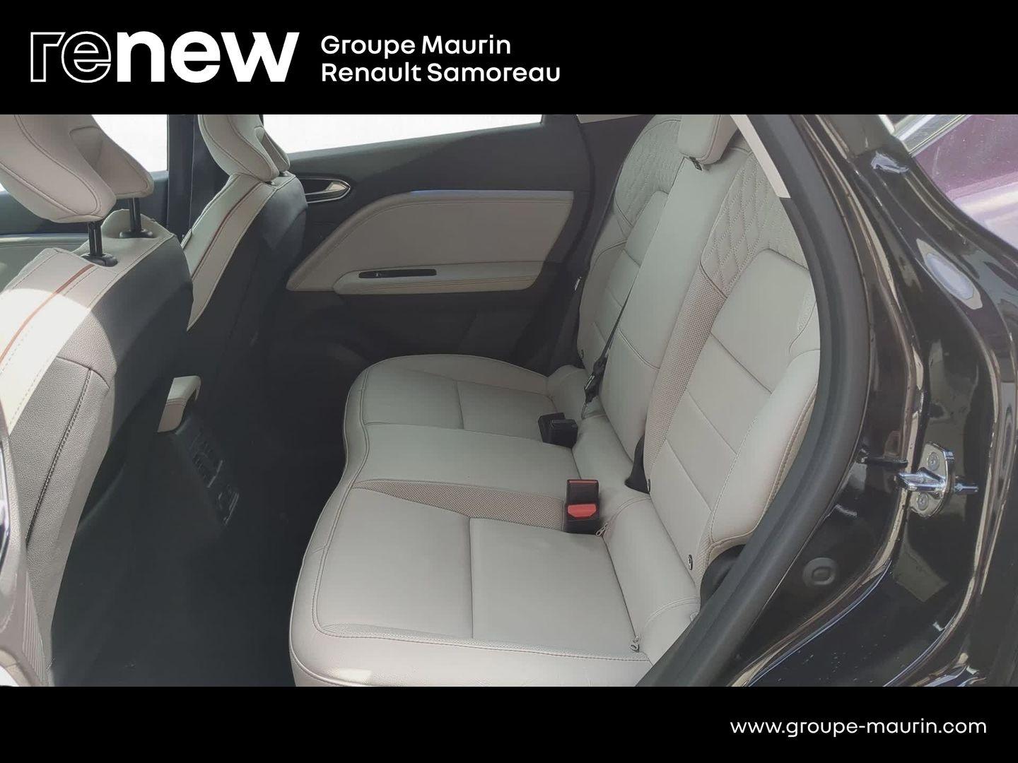 RENAULT Captur 1.5 Blue dCi 115ch Initiale Paris EDC - Photo 12