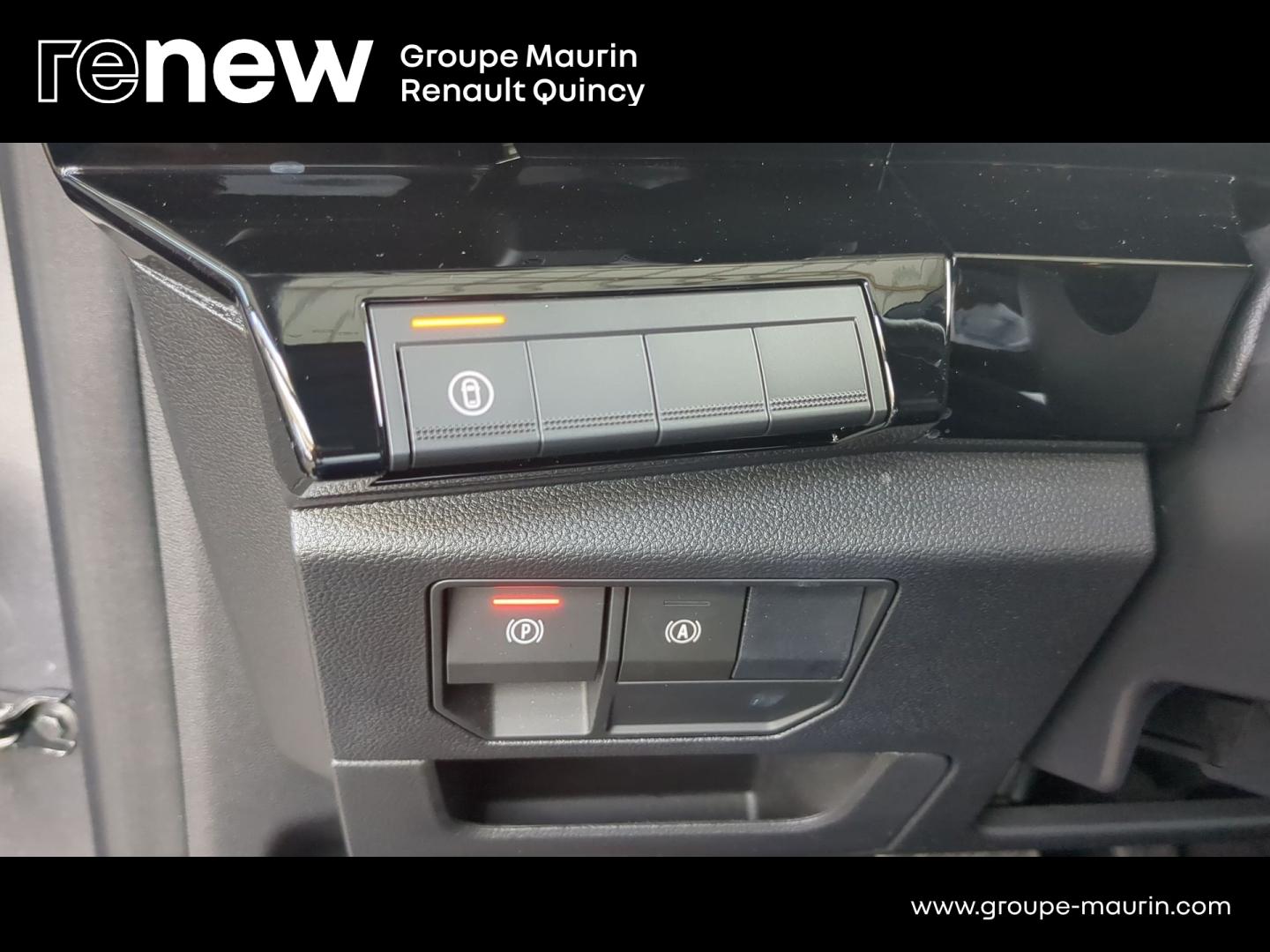 RENAULT Austral 1.2 E-Tech full hybrid 200ch Techno - 25 - Photo 15