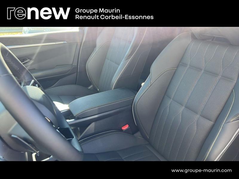 RENAULT Megane E-Tech Electric 220ch 60kWh Iconic autonomie confort -25 - Photo 16