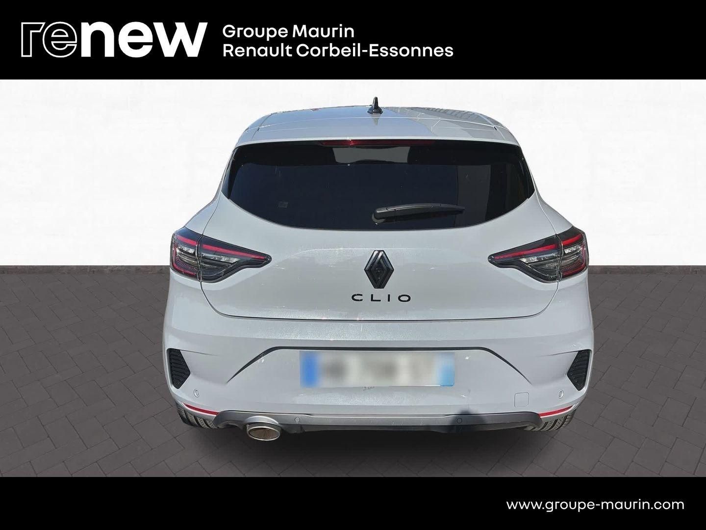 RENAULT Clio 1.0 TCe 90ch esprit Alpine - 25 - Photo 4
