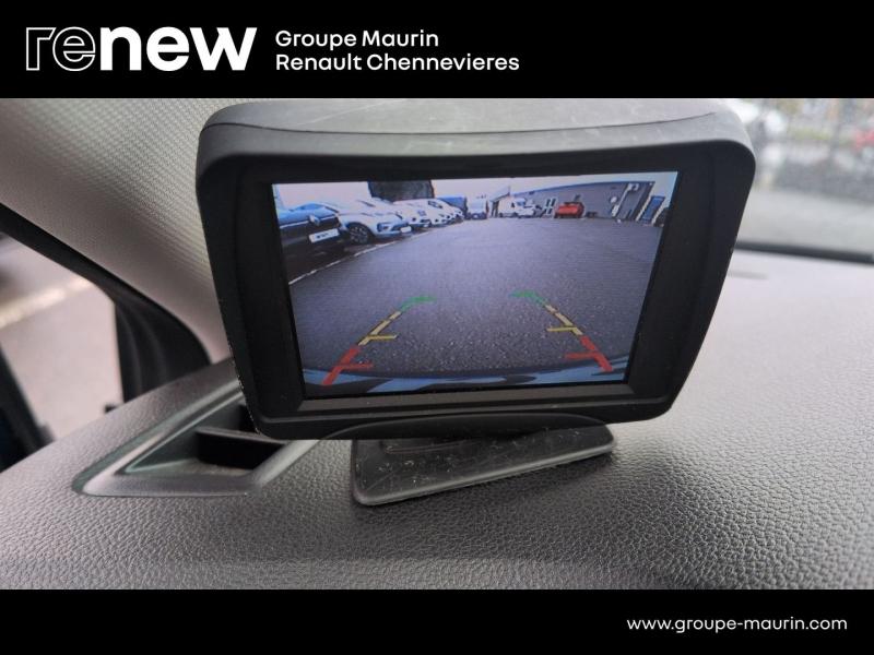 RENAULT Clio 1.0 TCe 100ch RS Line - Photo 19