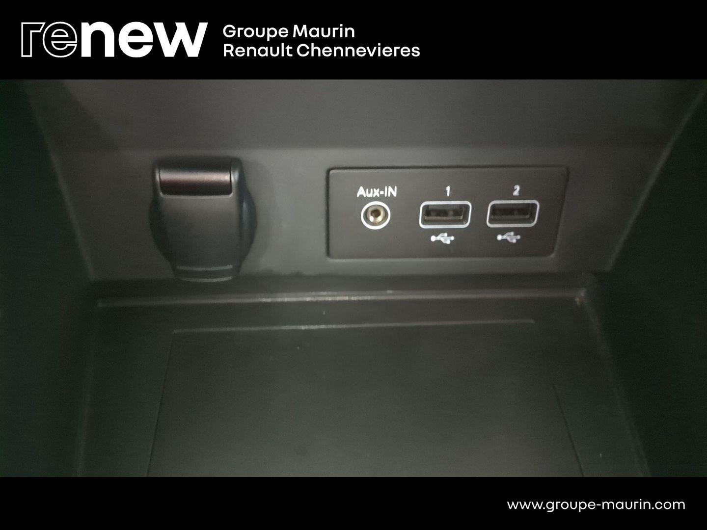 RENAULT Captur 1.6 E-Tech hybride 145ch Business - Photo 27