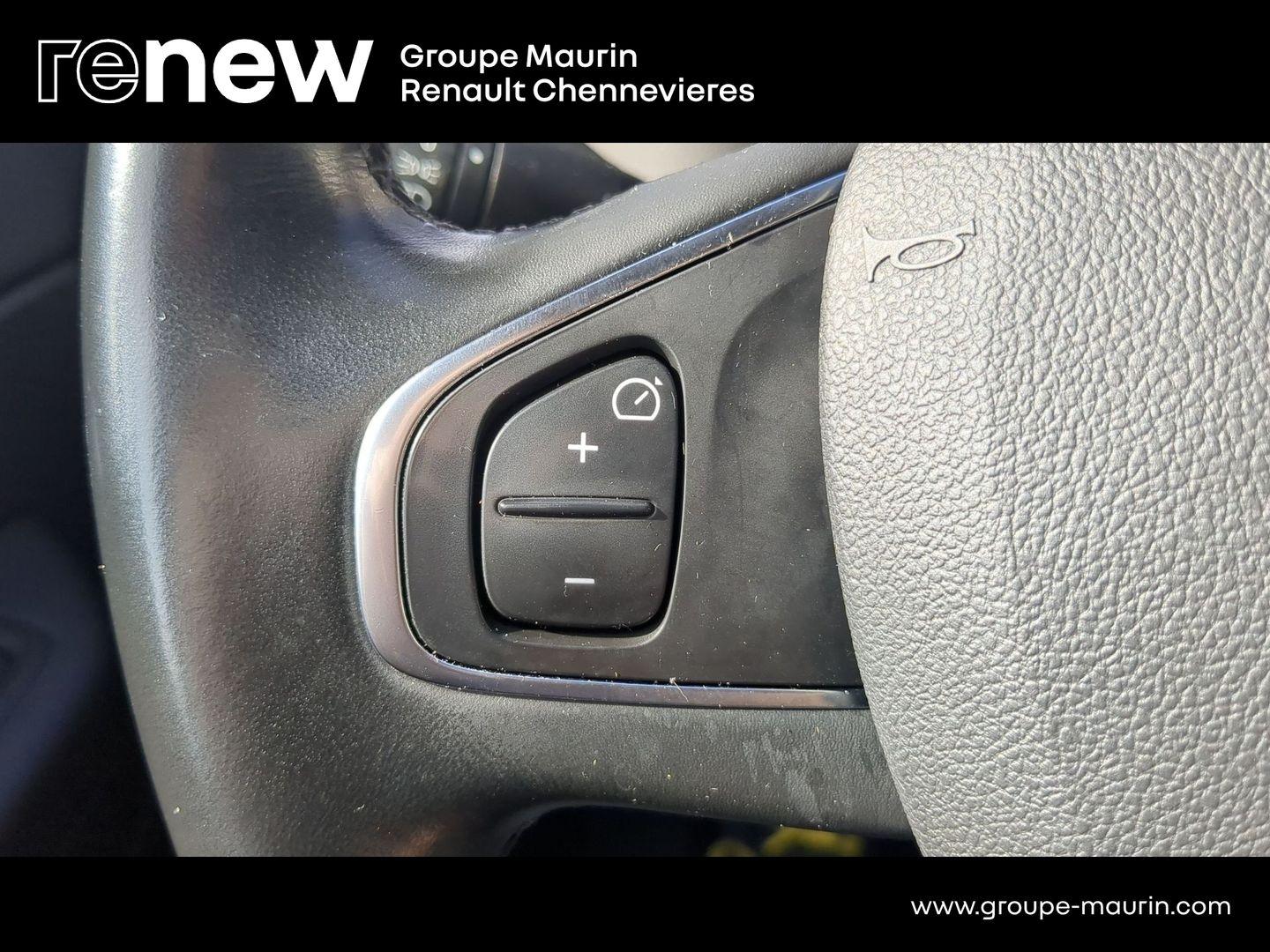 RENAULT Captur I (J87) Ph2 1.3 TCe 130 FAP Intens - Photo 12