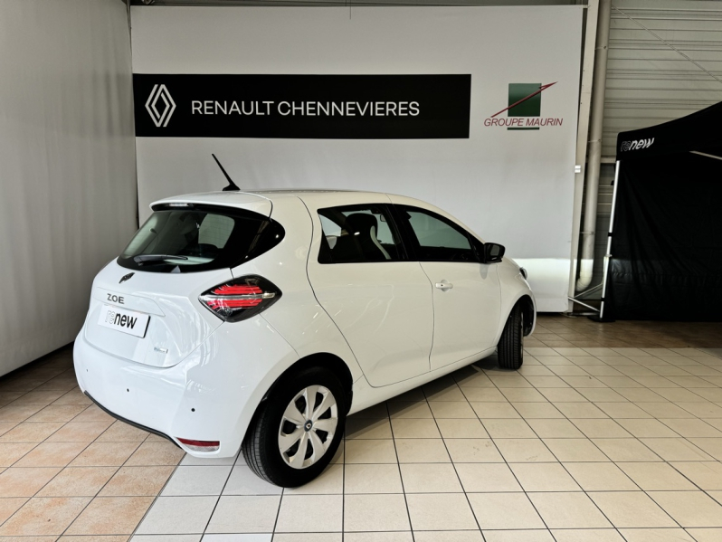 RENAULT Zoe d’occasion à vendre à CHENNEVIÈRES-SUR-MARNE chez ADP - SOVEA 94 (Photo 5)