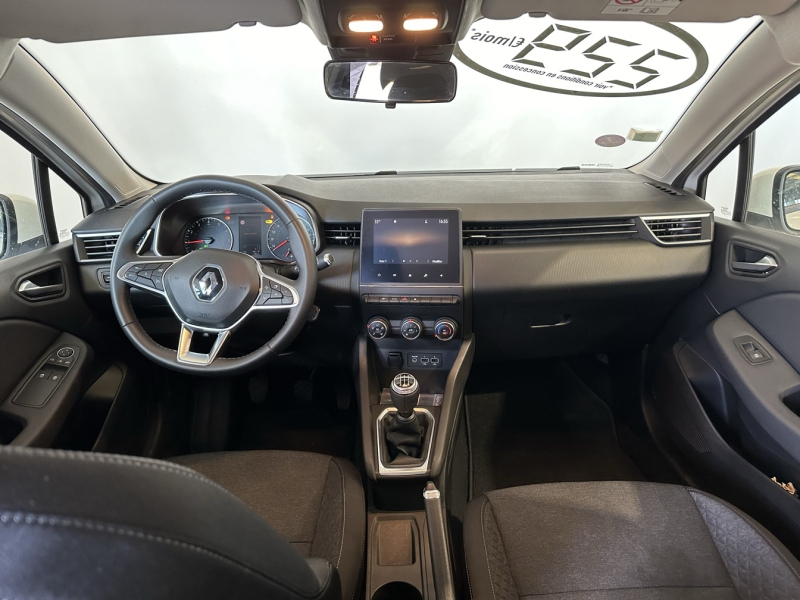 RENAULT Clio d’occasion à vendre à CHENNEVIÈRES-SUR-MARNE chez ADP - SOVEA 94 (Photo 9)