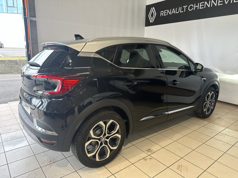 RENAULT Captur d’occasion à vendre à CHENNEVIÈRES-SUR-MARNE chez ADP - SOVEA 94 (Photo 4)