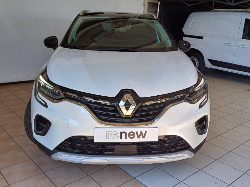 RENAULT Captur d’occasion à vendre à CHENNEVIÈRES-SUR-MARNE chez ADP - SOVEA 94 (Photo 4)