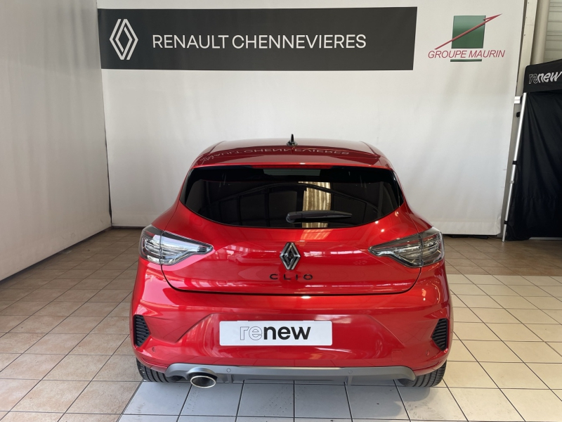 RENAULT Clio d’occasion à vendre à CHENNEVIÈRES-SUR-MARNE chez ADP - SOVEA 94 (Photo 5)