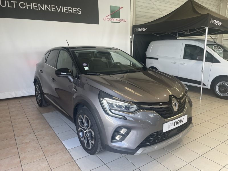 RENAULT Captur d’occasion à vendre à CHENNEVIÈRES-SUR-MARNE chez ADP - SOVEA 94 (Photo 3)