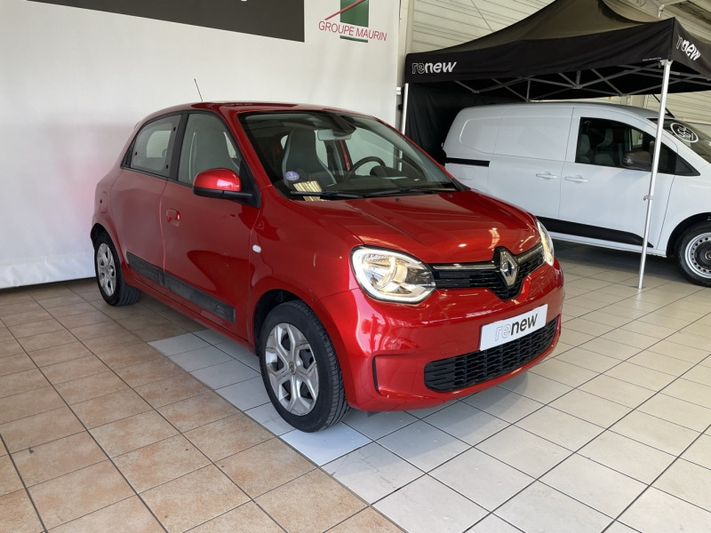 RENAULT Twingo d’occasion à vendre à CHENNEVIÈRES-SUR-MARNE chez ADP - SOVEA 94 (Photo 4)