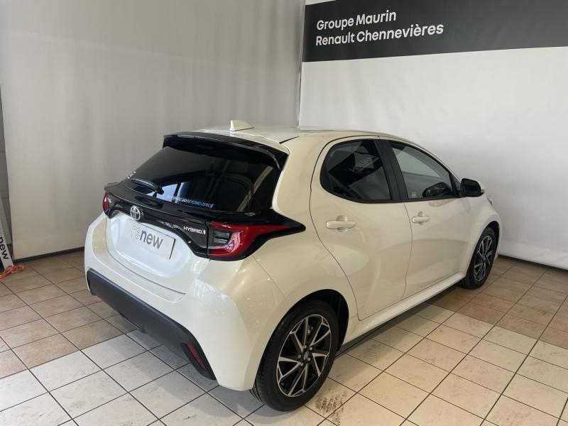 TOYOTA Yaris d’occasion à vendre à CHENNEVIÈRES-SUR-MARNE chez ADP - SOVEA 94 (Photo 15)