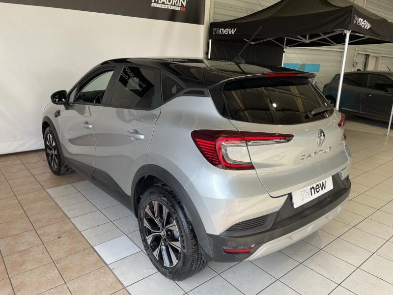 RENAULT Captur d’occasion à vendre à CHENNEVIÈRES-SUR-MARNE chez ADP - SOVEA 94 (Photo 4)