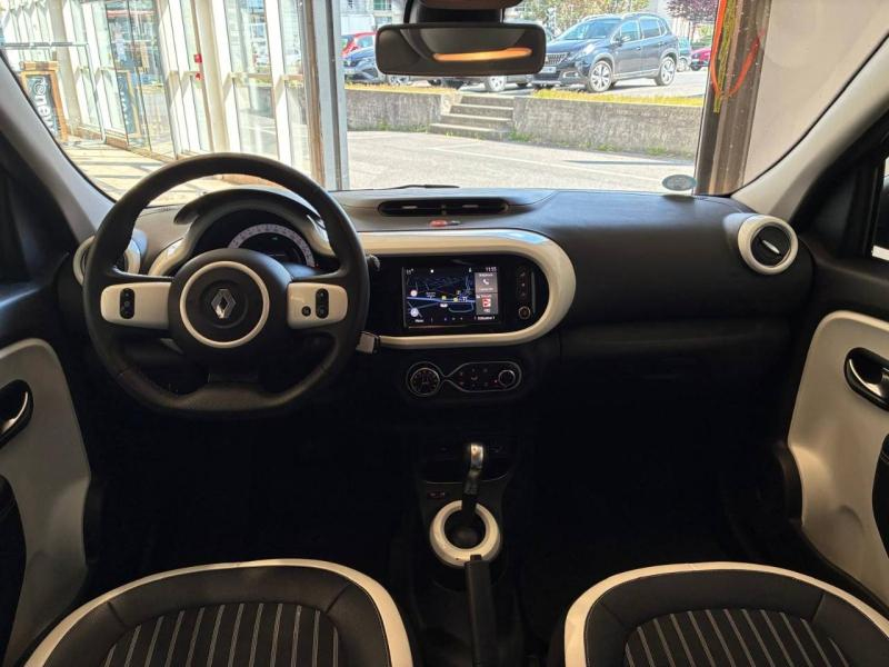 RENAULT Twingo d’occasion à vendre à CHENNEVIÈRES-SUR-MARNE chez ADP - SOVEA 94 (Photo 5)